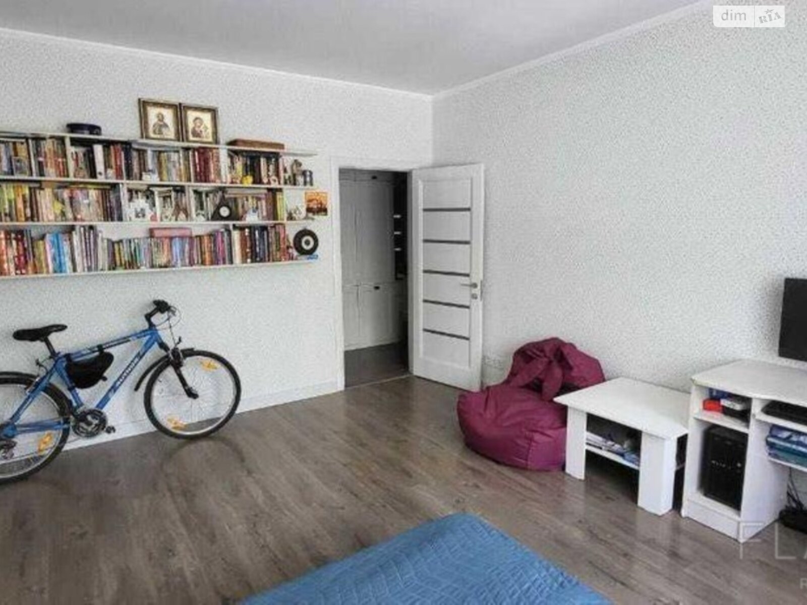 Продажа двухкомнатной квартиры в Киеве, на ул. Метрологическая 111, район Феофания фото 1 Продажа двухкомнатной квартиры в Киеве, на ул. Метрологическая 111, район Феофания фото 1