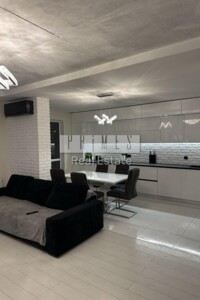 Продажа трехкомнатной квартиры в Киеве, на ул. Метрологическая 7А, район Феофания фото 2