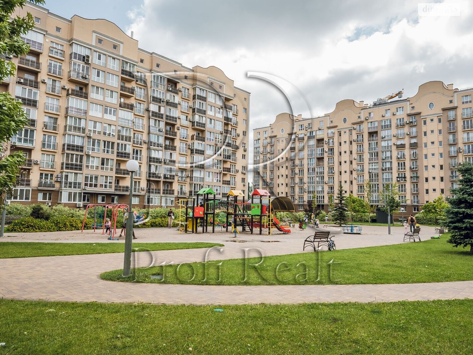 Продажа двухкомнатной квартиры в Киеве, на ул. Метрологическая 13, район Феофания фото 1 Продажа двухкомнатной квартиры в Киеве, на ул. Метрологическая 13, район Феофания фото 1