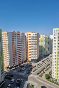 Продаж трикімнатної квартири в Києві, на вул. Бердника Олеся 1Д, район Ґалаґани фото 2