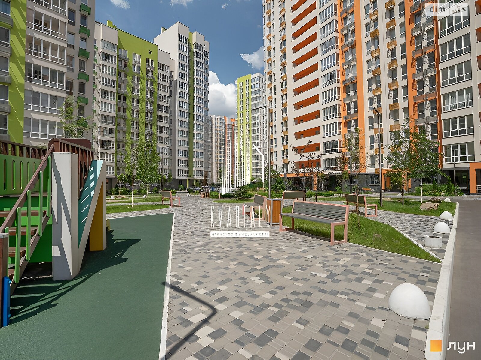 Продаж трикімнатної квартири в Києві, на просп. Берестейський 65В, район Ґалаґани фото 1 Продаж трикімнатної квартири в Києві, на просп. Берестейський 65В, район Ґалаґани фото 1