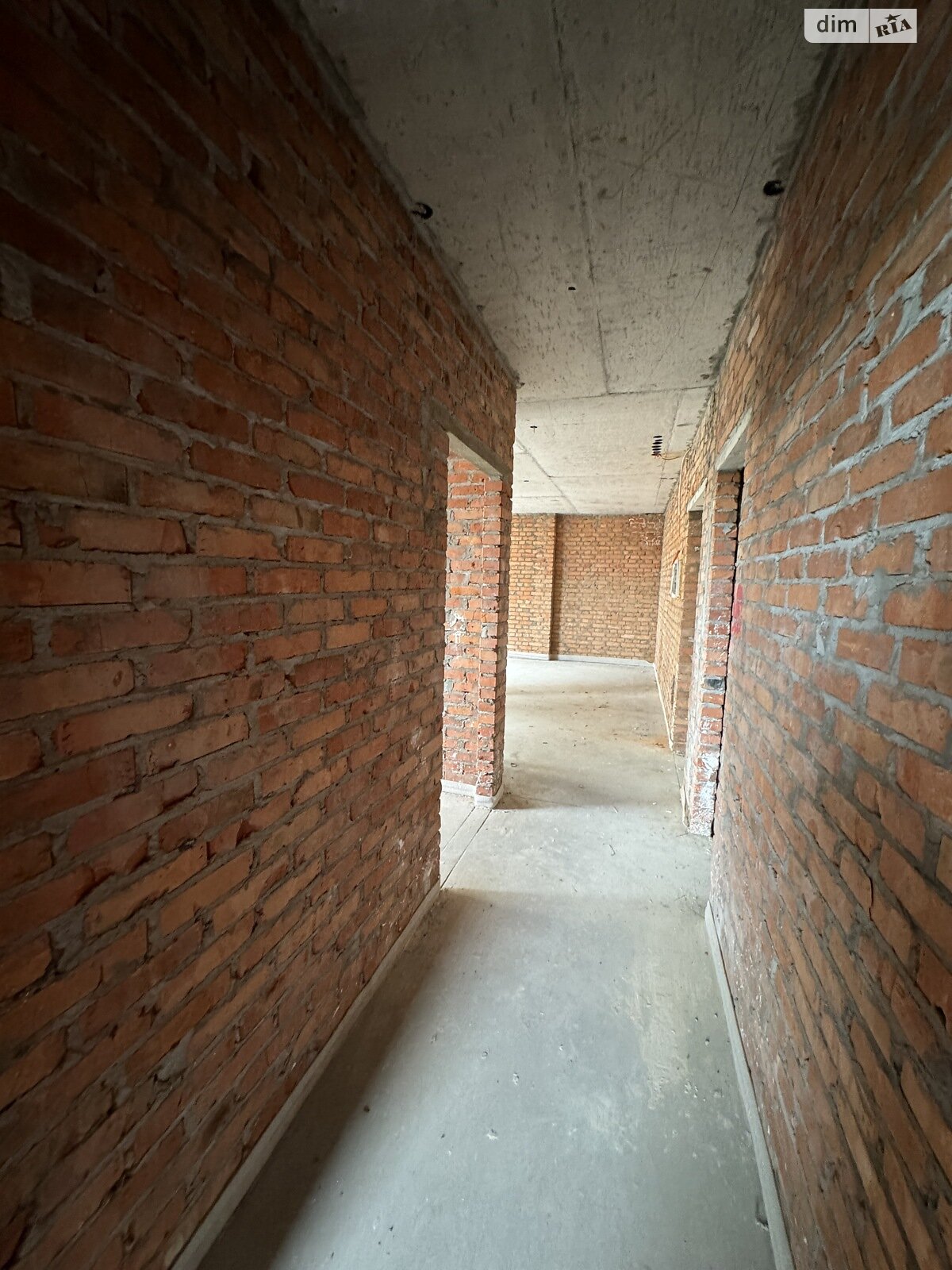 Продаж трикімнатної квартири в Києві, на просп. Берестейський 67, район Ґалаґани фото 1 Продаж трикімнатної квартири в Києві, на просп. Берестейський 67, район Ґалаґани фото 1