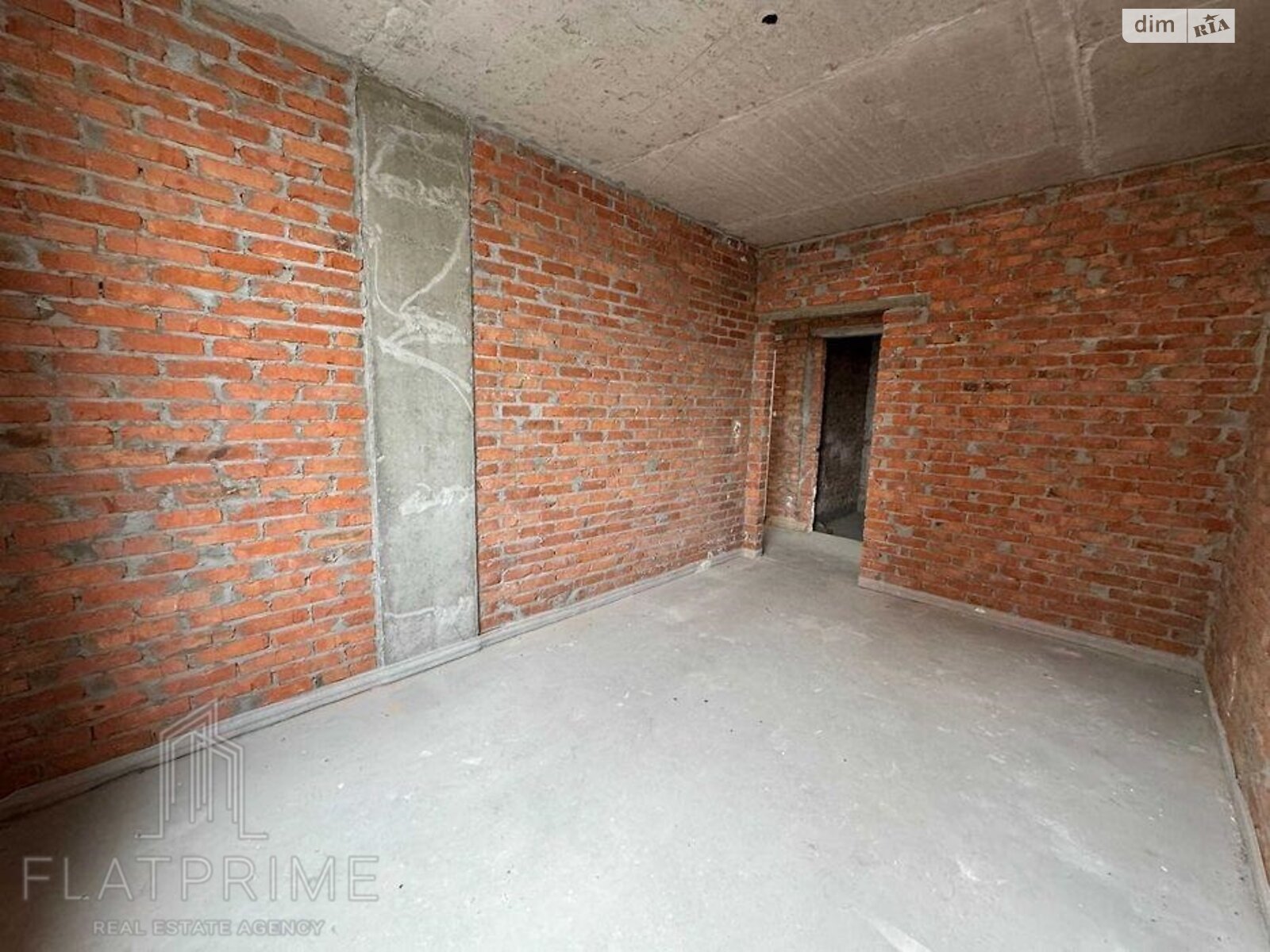 Продажа трехкомнатной квартиры в Киеве, на просп. Берестейский 67, район Галаганы фото 1 Продажа трехкомнатной квартиры в Киеве, на просп. Берестейский 67, район Галаганы фото 1