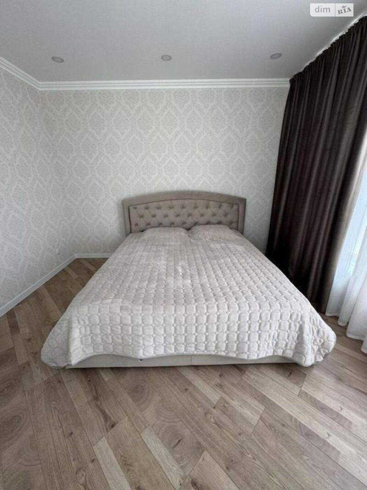 Продажа четырехкомнатной квартиры в Киеве, на просп. Берестейский 67Г, район Галаганы фото 1 Продажа четырехкомнатной квартиры в Киеве, на просп. Берестейский 67Г, район Галаганы фото 1