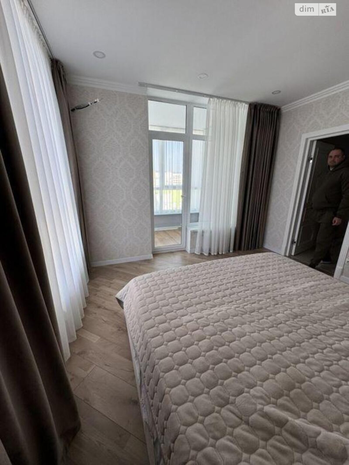 Продажа четырехкомнатной квартиры в Киеве, на просп. Берестейский 67Г, район Галаганы фото 1 Продажа четырехкомнатной квартиры в Киеве, на просп. Берестейский 67Г, район Галаганы фото 1
