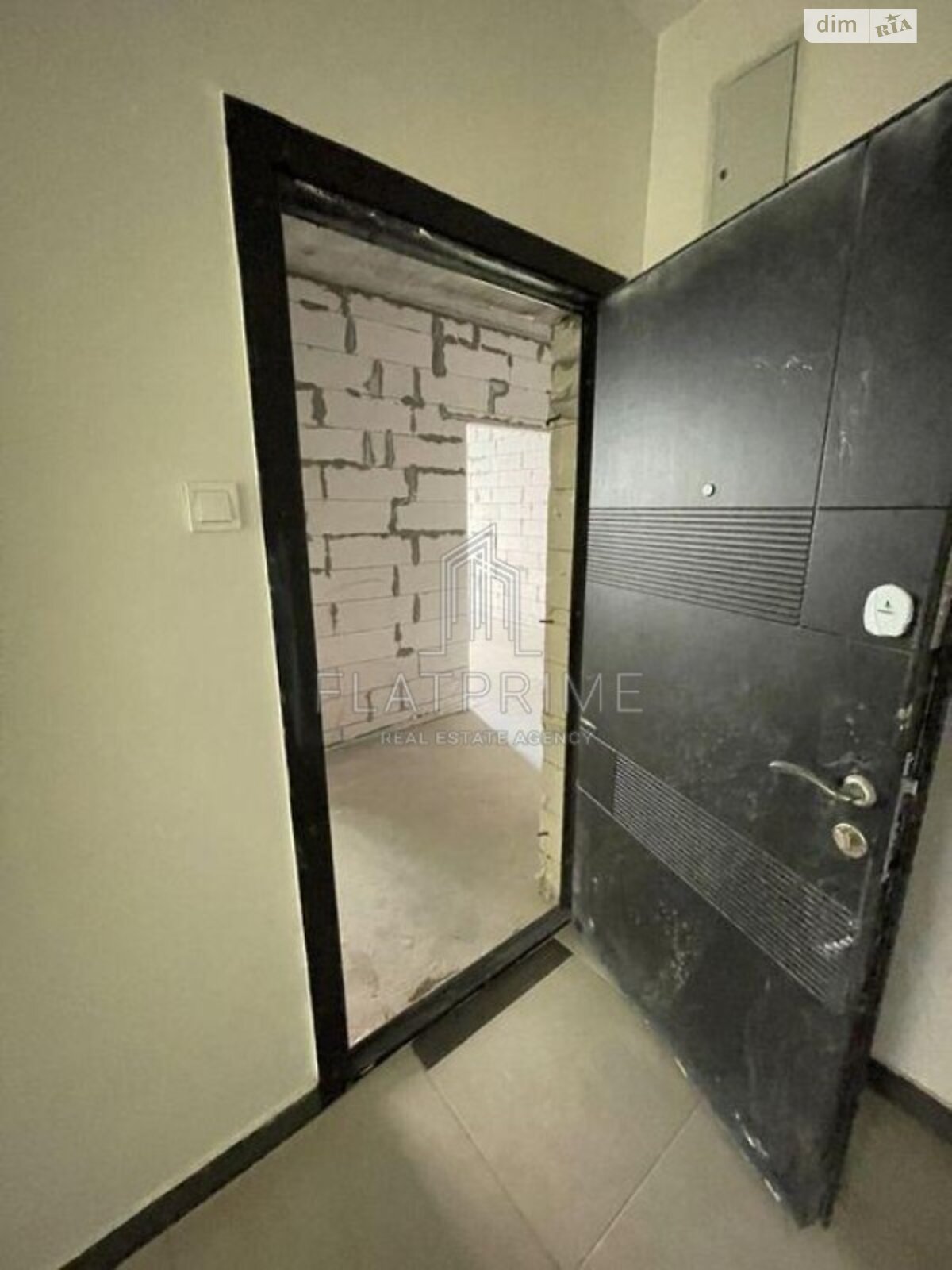 Продаж трикімнатної квартири в Києві, на просп. Берестейський 67Б, район Ґалаґани фото 1 Продаж трикімнатної квартири в Києві, на просп. Берестейський 67Б, район Ґалаґани фото 1