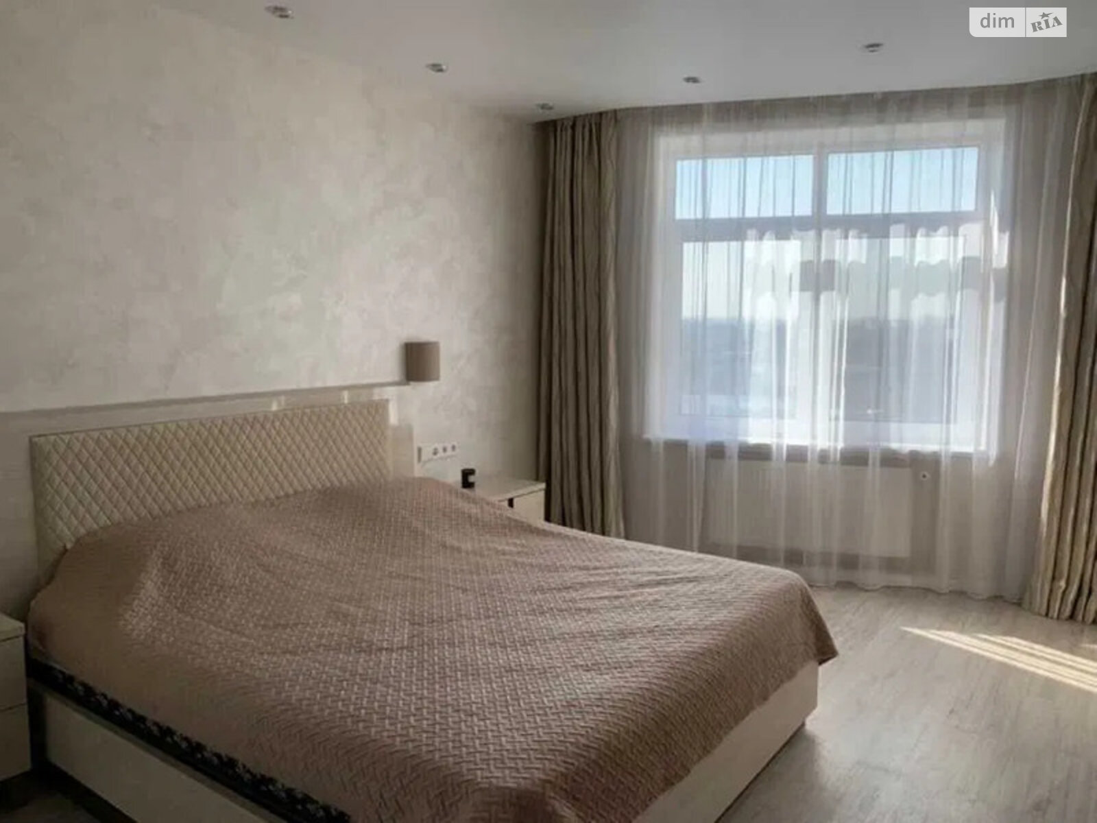 Продаж двокімнатної квартири в Києві, на просп. Берестейський 71А, район Ґалаґани фото 1 Продаж двокімнатної квартири в Києві, на просп. Берестейський 71А, район Ґалаґани фото 1