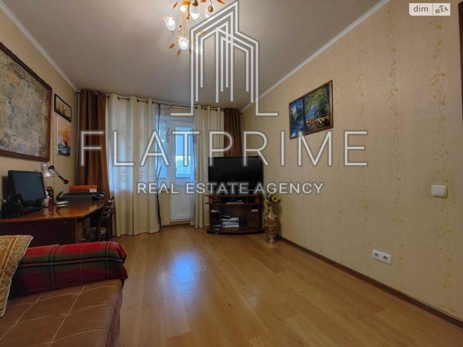 Продажа трехкомнатной квартиры в Киеве, на ул. Чистяковская, район Галаганы фото 1 Продажа трехкомнатной квартиры в Киеве, на ул. Чистяковская, район Галаганы фото 1