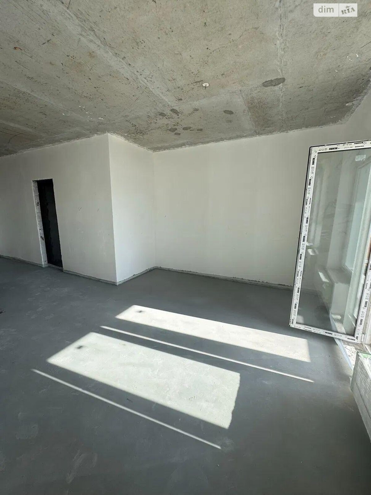 Продаж трикімнатної квартири в Києві, на просп. Берестейський 67, район Ґалаґани фото 1 Продаж трикімнатної квартири в Києві, на просп. Берестейський 67, район Ґалаґани фото 1