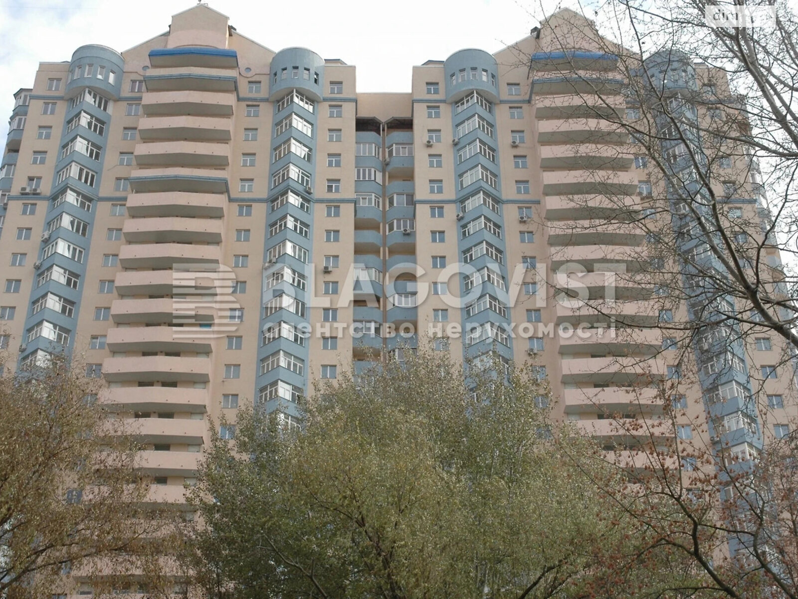 Продаж трикімнатної квартири в Києві, на вул. Генерала Генадія Воробйова 13Е, фото 1 Продаж трикімнатної квартири в Києві, на вул. Генерала Генадія Воробйова 13Е, фото 1