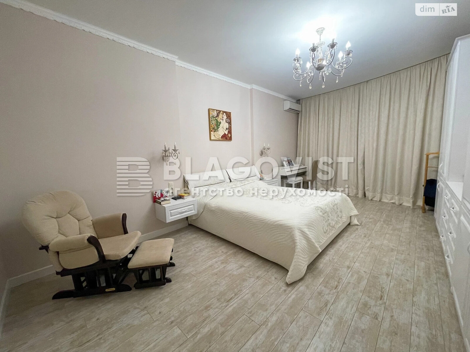 Продаж двокімнатної квартири в Києві, на вул. Генерала Шаповала 2, фото 1 Продаж двокімнатної квартири в Києві, на вул. Генерала Шаповала 2, фото 1