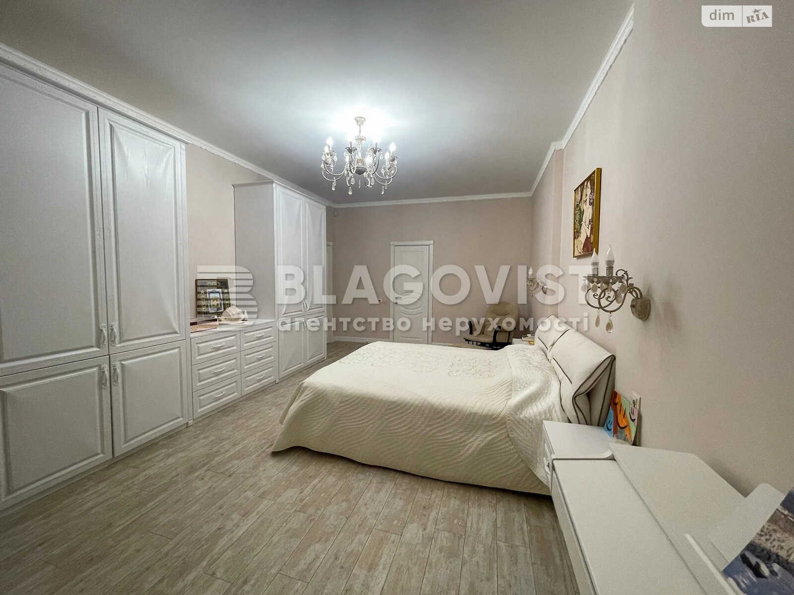 Продаж двокімнатної квартири в Києві, на вул. Генерала Шаповала 2, фото 1 Продаж двокімнатної квартири в Києві, на вул. Генерала Шаповала 2, фото 1