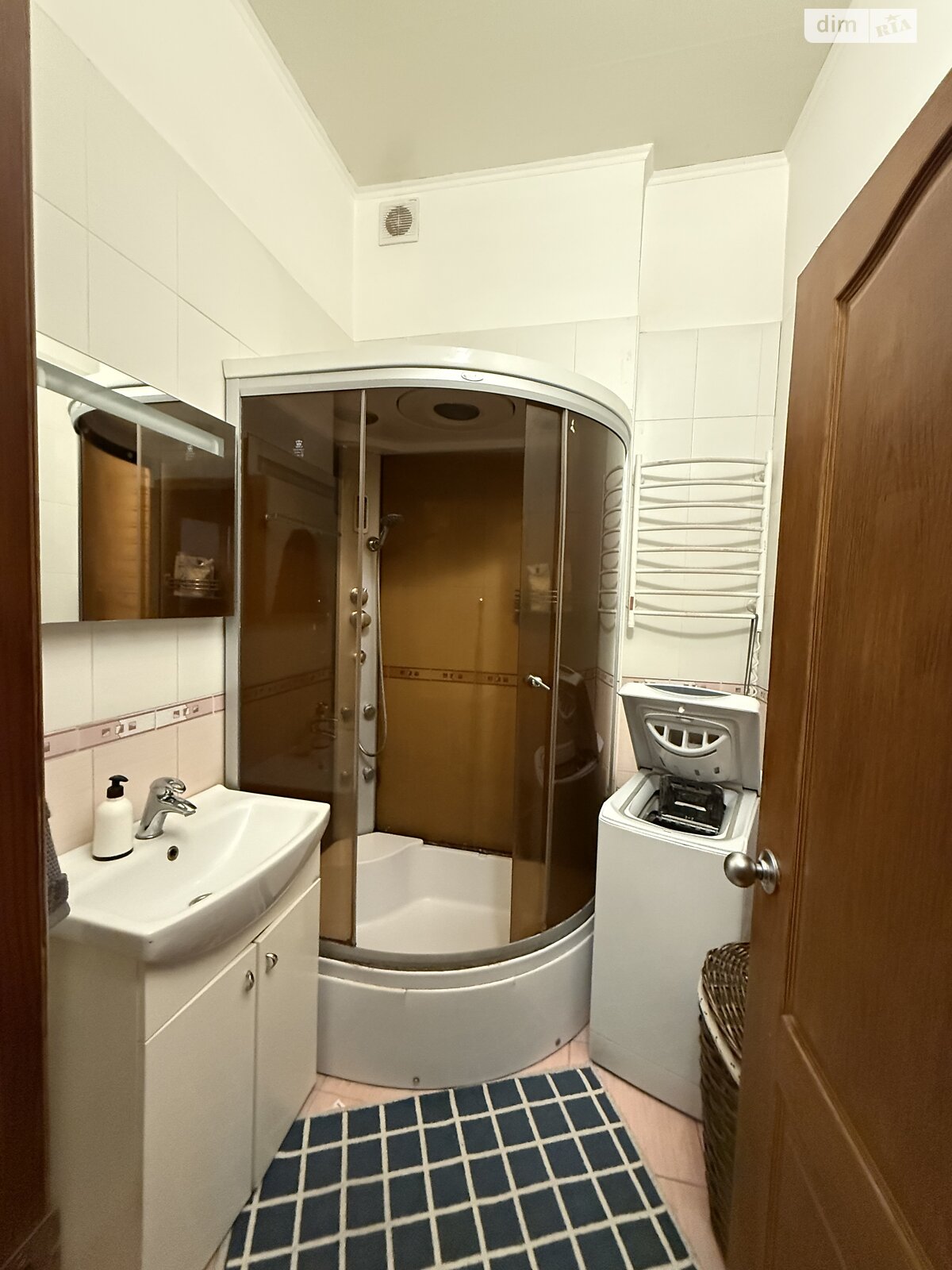 Продажа двухкомнатной квартиры в Киеве, на пер. Георгиевский 2, фото 1 Продажа двухкомнатной квартиры в Киеве, на пер. Георгиевский 2, фото 1