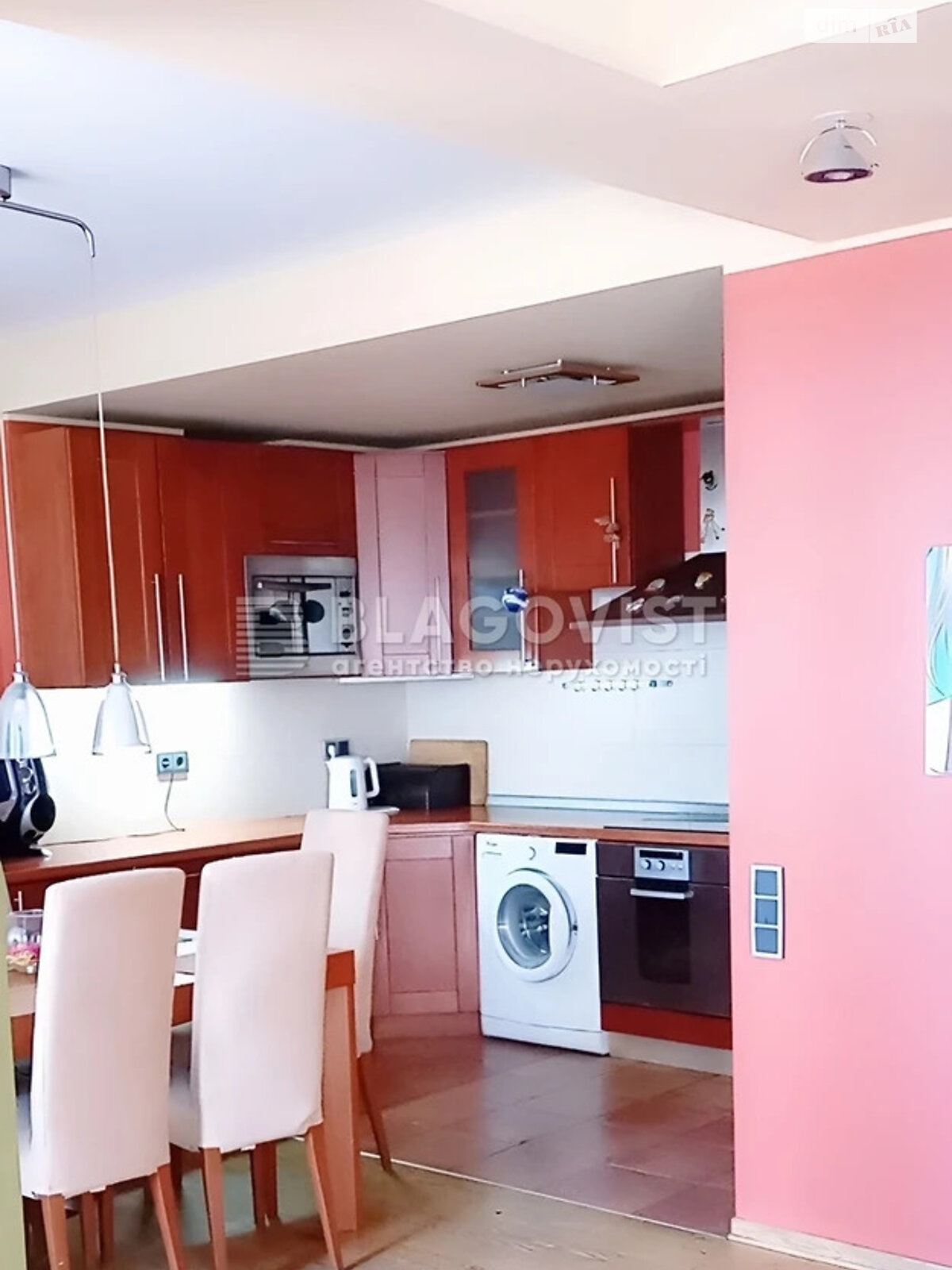 Продажа трехкомнатной квартиры в Киеве, на ул. Герцена 17-25, фото 1 Продажа трехкомнатной квартиры в Киеве, на ул. Герцена 17-25, фото 1