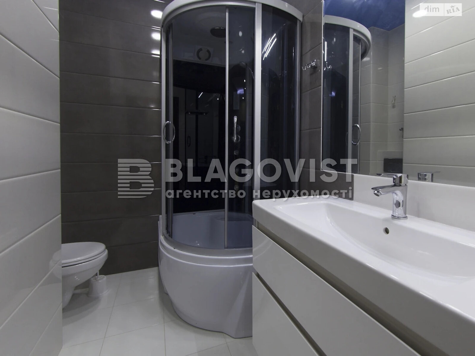 Продажа трехкомнатной квартиры в Киеве, на ул. Глубочицкая 32Б, фото 1 Продажа трехкомнатной квартиры в Киеве, на ул. Глубочицкая 32Б, фото 1