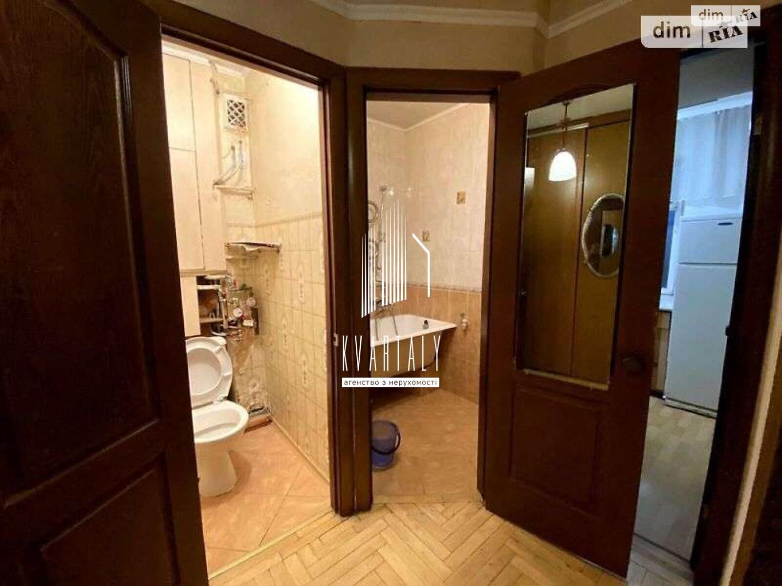 Продаж трикімнатної квартири в Києві, на просп. Голосіївський 100/2, район Голосіїв фото 1 Продаж трикімнатної квартири в Києві, на просп. Голосіївський 100/2, район Голосіїв фото 1