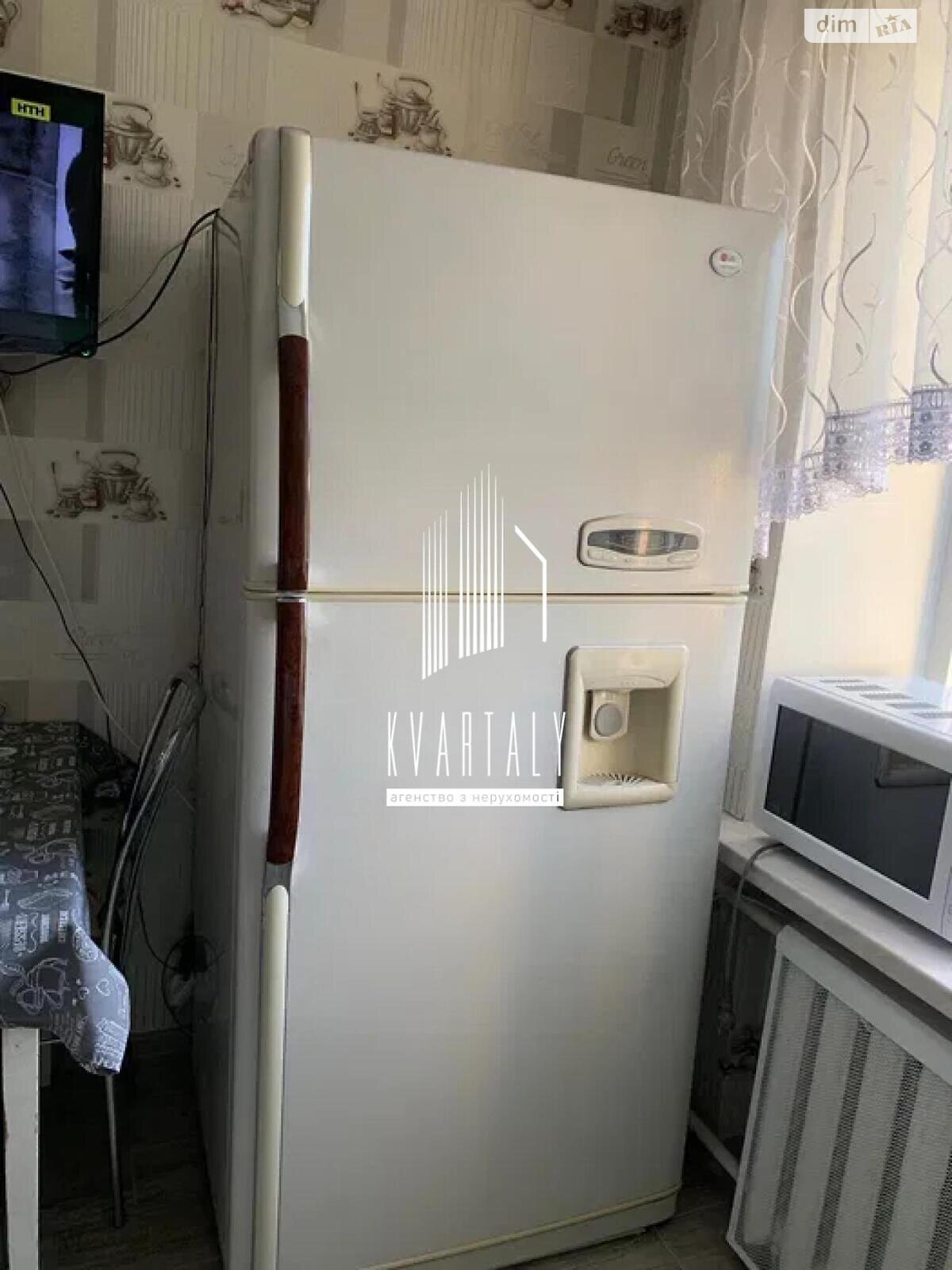 Продаж двокімнатної квартири в Києві, на просп. Голосіївський 108/3, район Голосіїв фото 1 Продаж двокімнатної квартири в Києві, на просп. Голосіївський 108/3, район Голосіїв фото 1