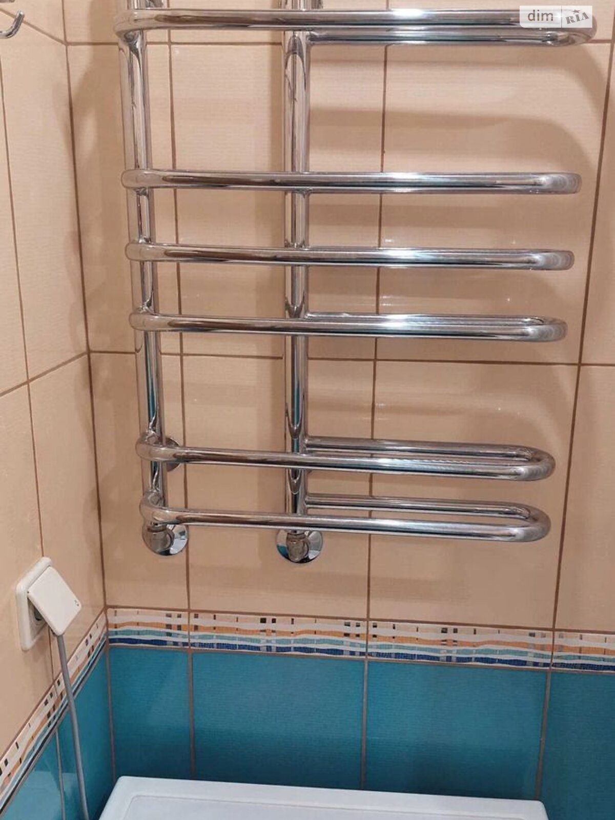 Продаж трикімнатної квартири в Києві, на просп. Голосіївський 128, район Голосіїв фото 1 Продаж трикімнатної квартири в Києві, на просп. Голосіївський 128, район Голосіїв фото 1