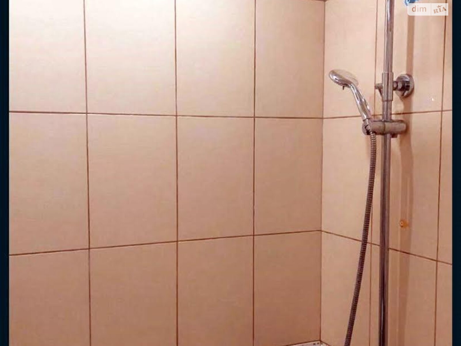 Продаж трикімнатної квартири в Києві, на просп. Голосіївський 128, район Голосіїв фото 1 Продаж трикімнатної квартири в Києві, на просп. Голосіївський 128, район Голосіїв фото 1