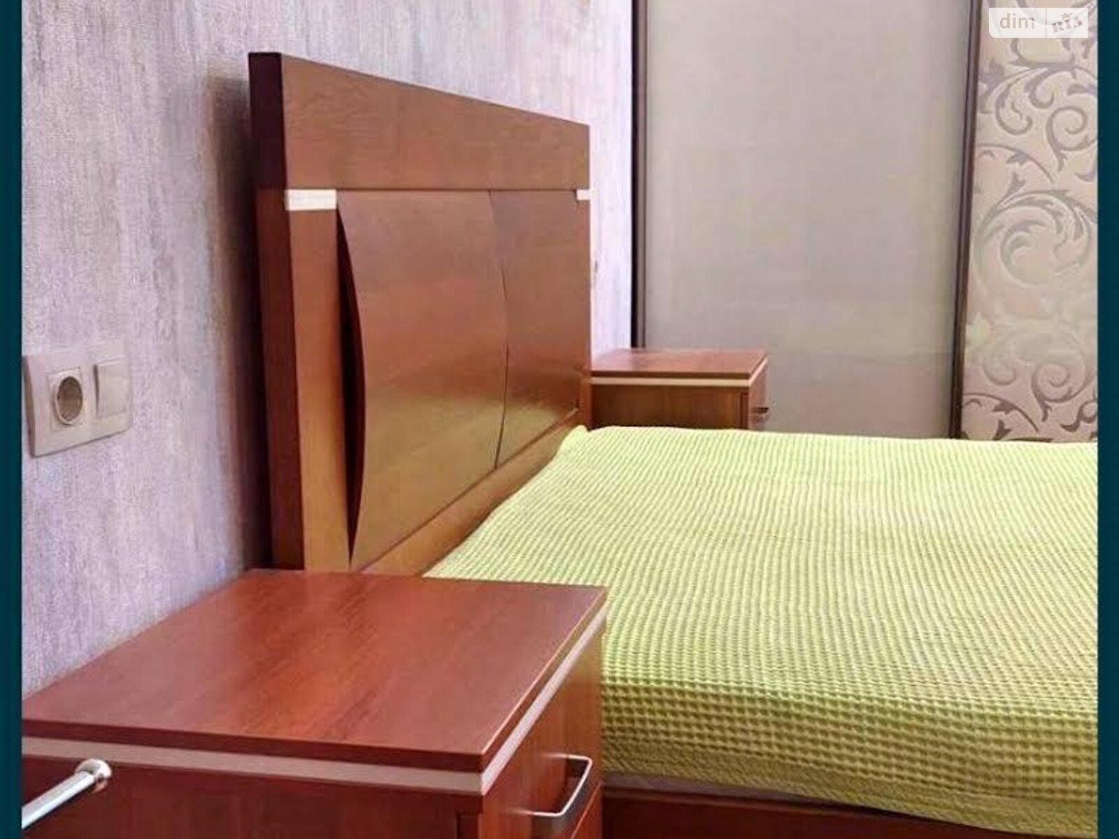 Продаж трикімнатної квартири в Києві, на просп. Голосіївський 128, район Голосіїв фото 1 Продаж трикімнатної квартири в Києві, на просп. Голосіївський 128, район Голосіїв фото 1