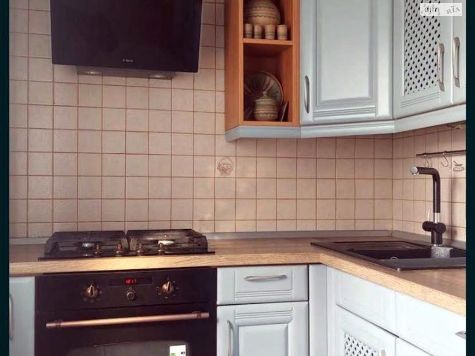 Продаж трикімнатної квартири в Києві, на просп. Голосіївський 128, район Голосіїв фото 1 Продаж трикімнатної квартири в Києві, на просп. Голосіївський 128, район Голосіїв фото 1