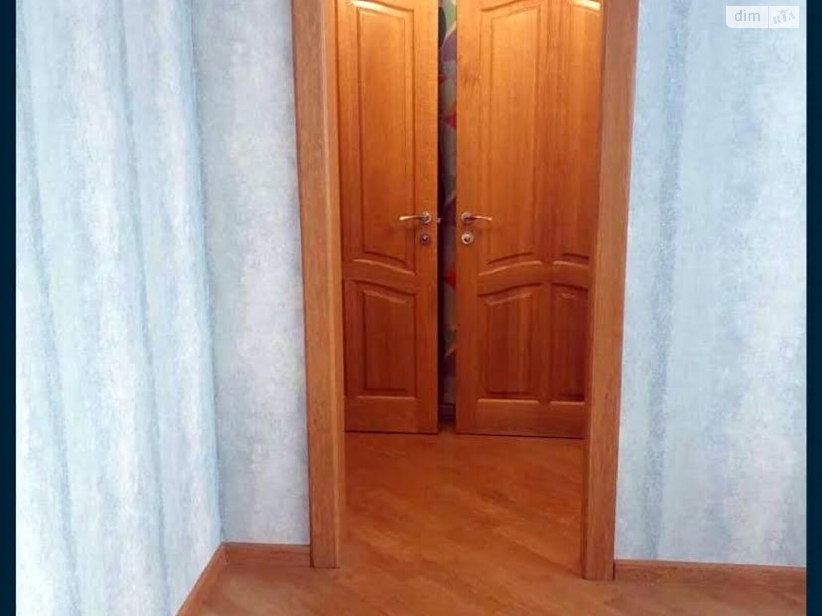 Продаж трикімнатної квартири в Києві, на просп. Голосіївський 128, район Голосіїв фото 1 Продаж трикімнатної квартири в Києві, на просп. Голосіївський 128, район Голосіїв фото 1