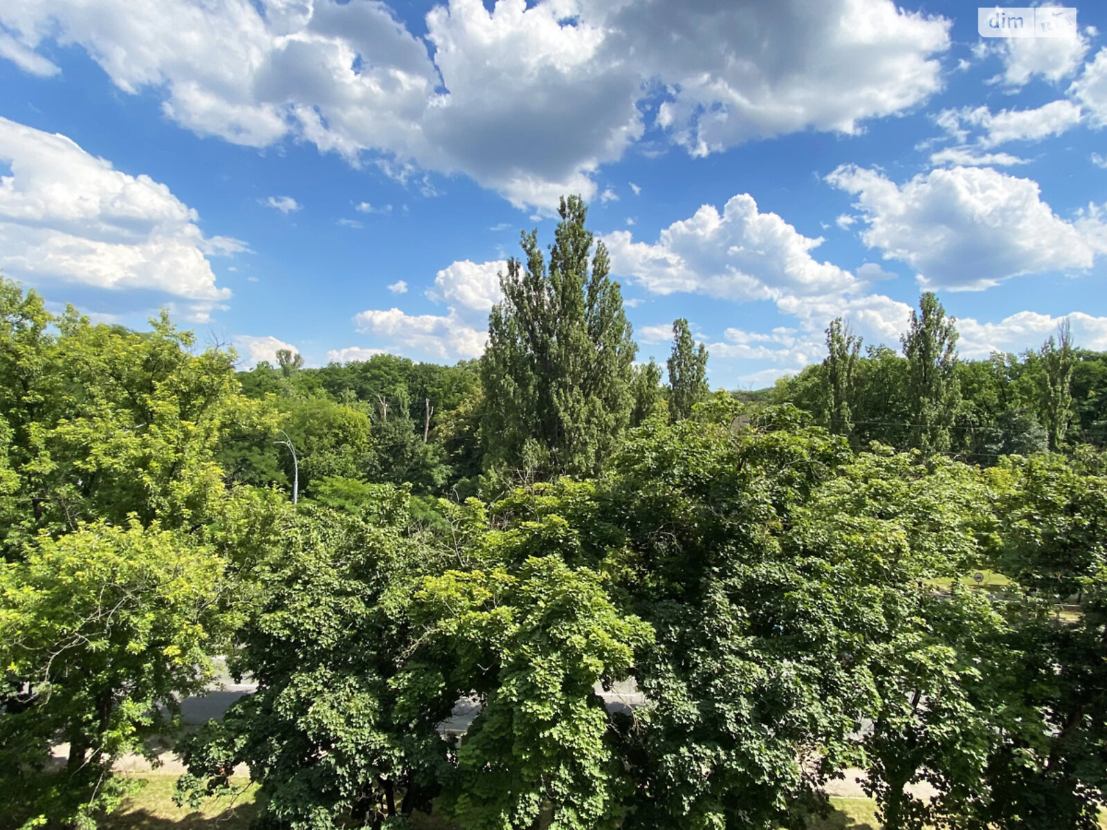 Продажа трехкомнатной квартиры в Киеве, на просп. Голосеевский 82, район Голосеев фото 1 Продажа трехкомнатной квартиры в Киеве, на просп. Голосеевский 82, район Голосеев фото 1