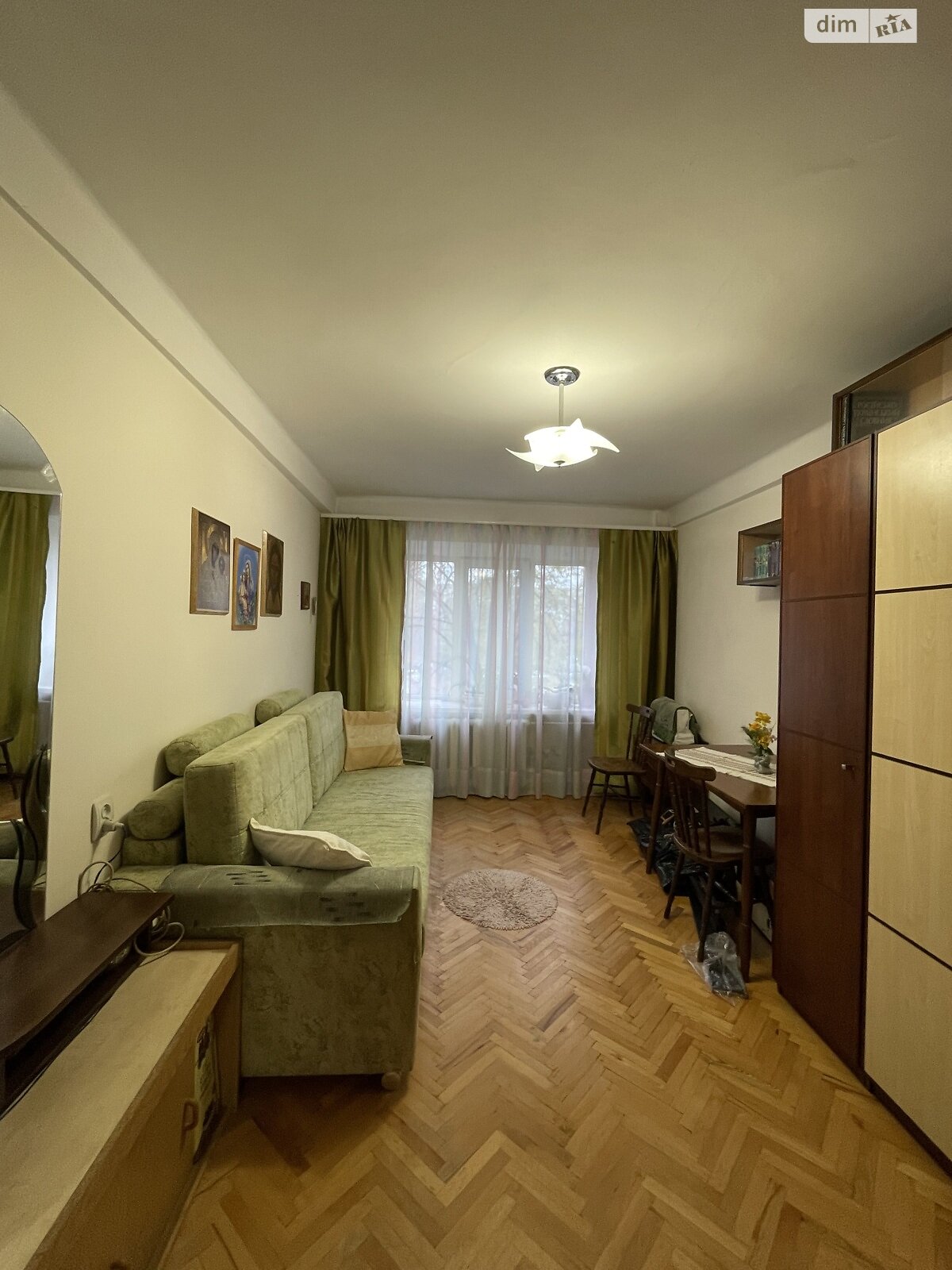 Продажа двухкомнатной квартиры в Киеве, на просп. Голосеевский 118 корпус 2, район Голосеев фото 1