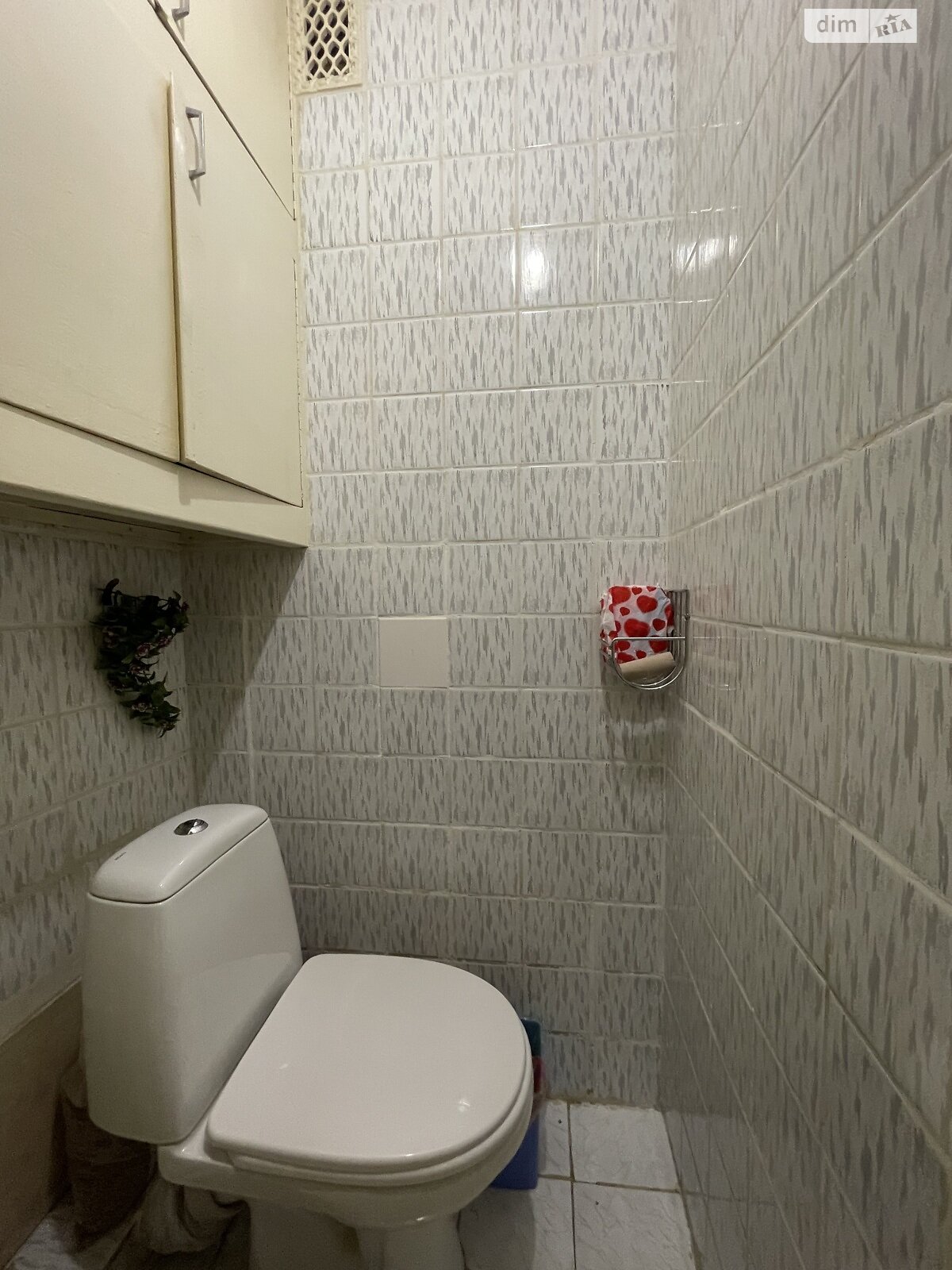 Продажа двухкомнатной квартиры в Киеве, на просп. Голосеевский 118 корпус 2, район Голосеев фото 1