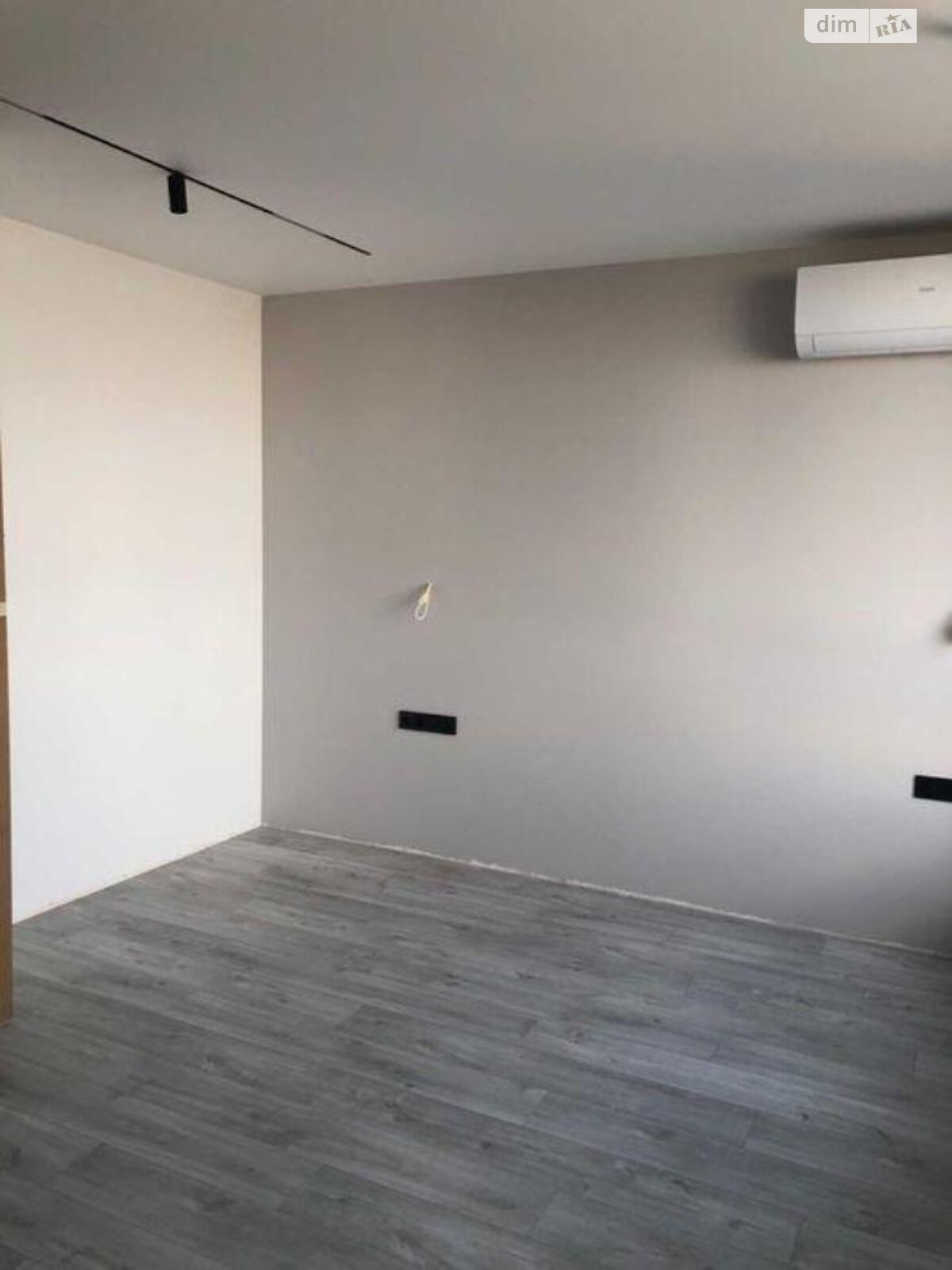 Продажа однокомнатной квартиры в Киеве, на просп. Голосеевский 76, район Голосеев фото 1