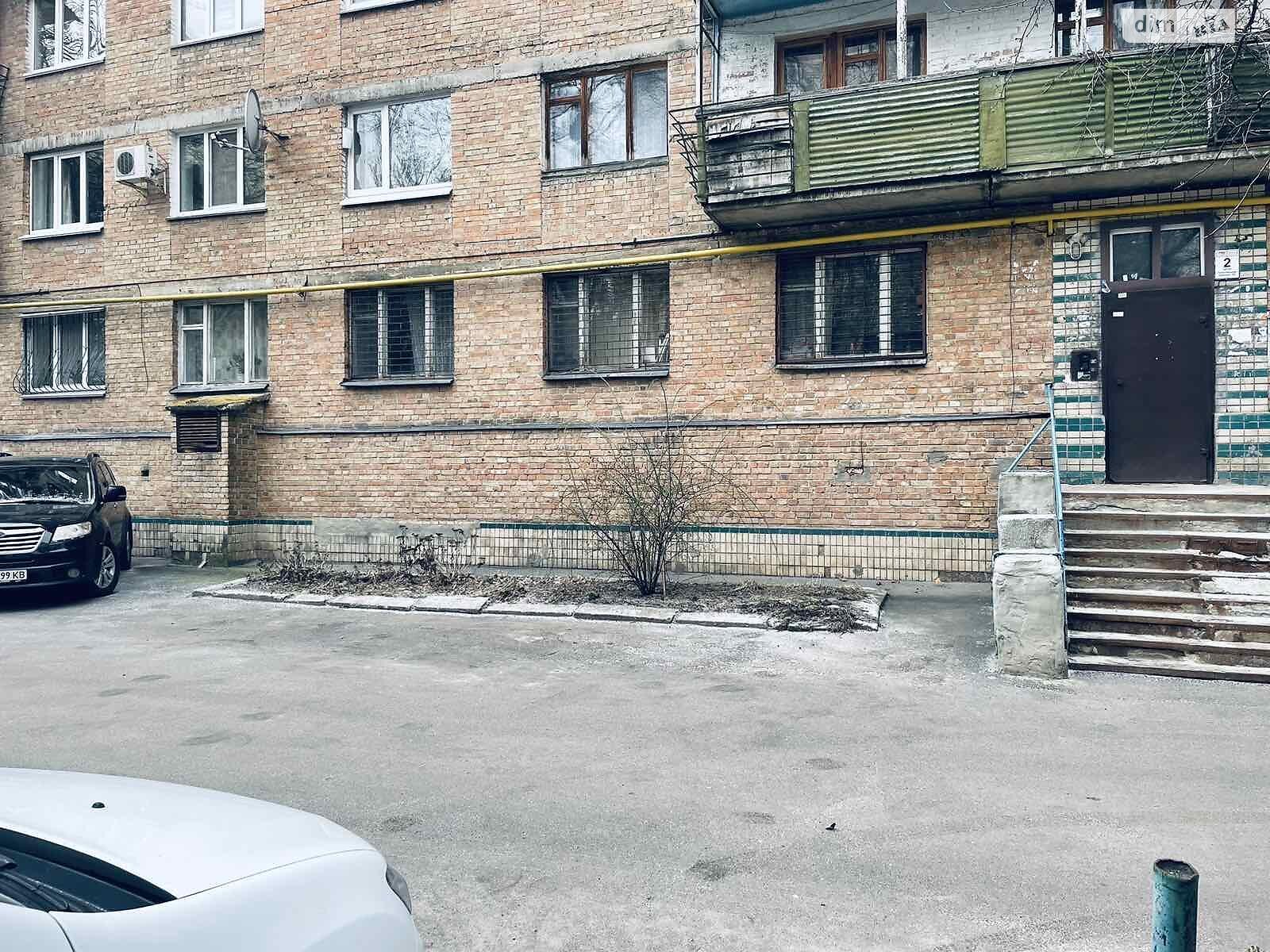 Продажа двухкомнатной квартиры в Киеве, на пер. Голосеевский 89, район Голосеев фото 1