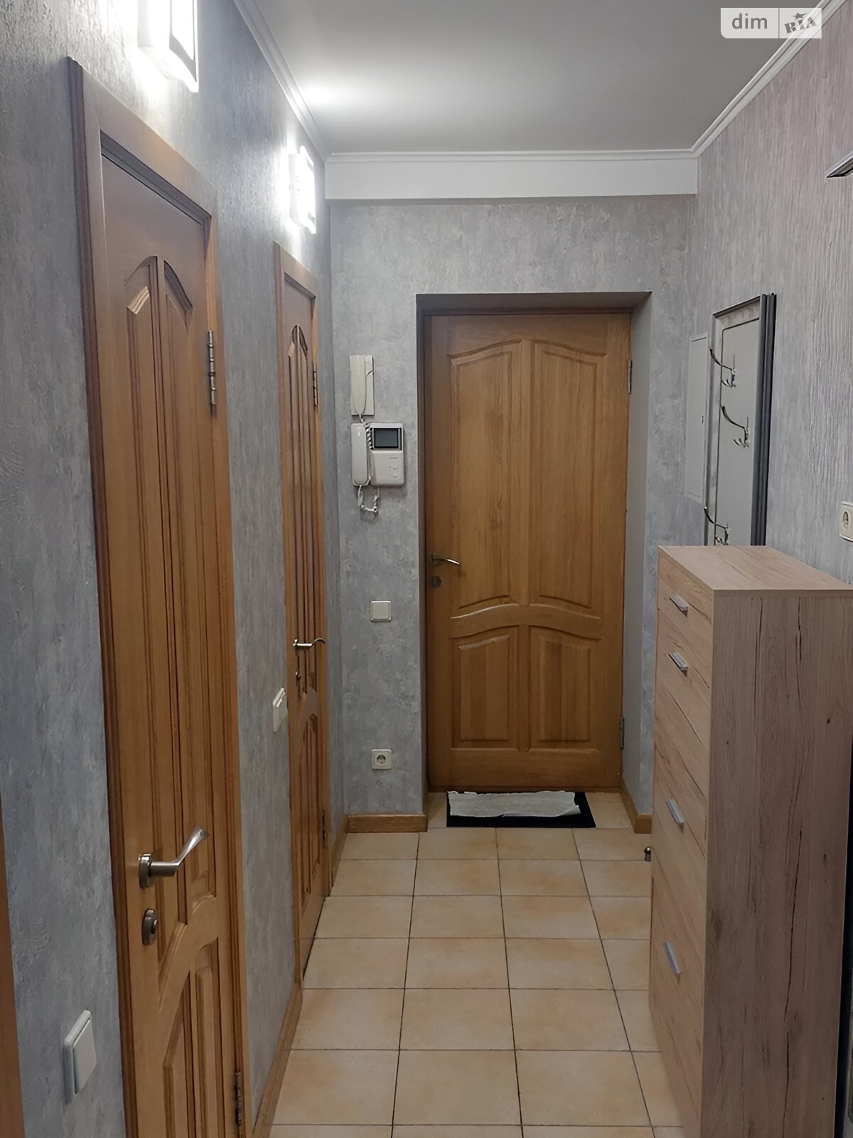Продаж трикімнатної квартири в Києві, на пров. Голосіївський 126, кв. 222, район Голосіїв фото 1 Продаж трикімнатної квартири в Києві, на пров. Голосіївський 126, кв. 222, район Голосіїв фото 1