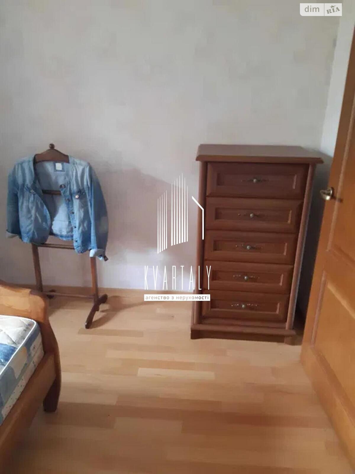 Продажа двухкомнатной квартиры в Киеве, на ул. Горіхуватський шлях 11, район Голосеев фото 1 Продажа двухкомнатной квартиры в Киеве, на ул. Горіхуватський шлях 11, район Голосеев фото 1