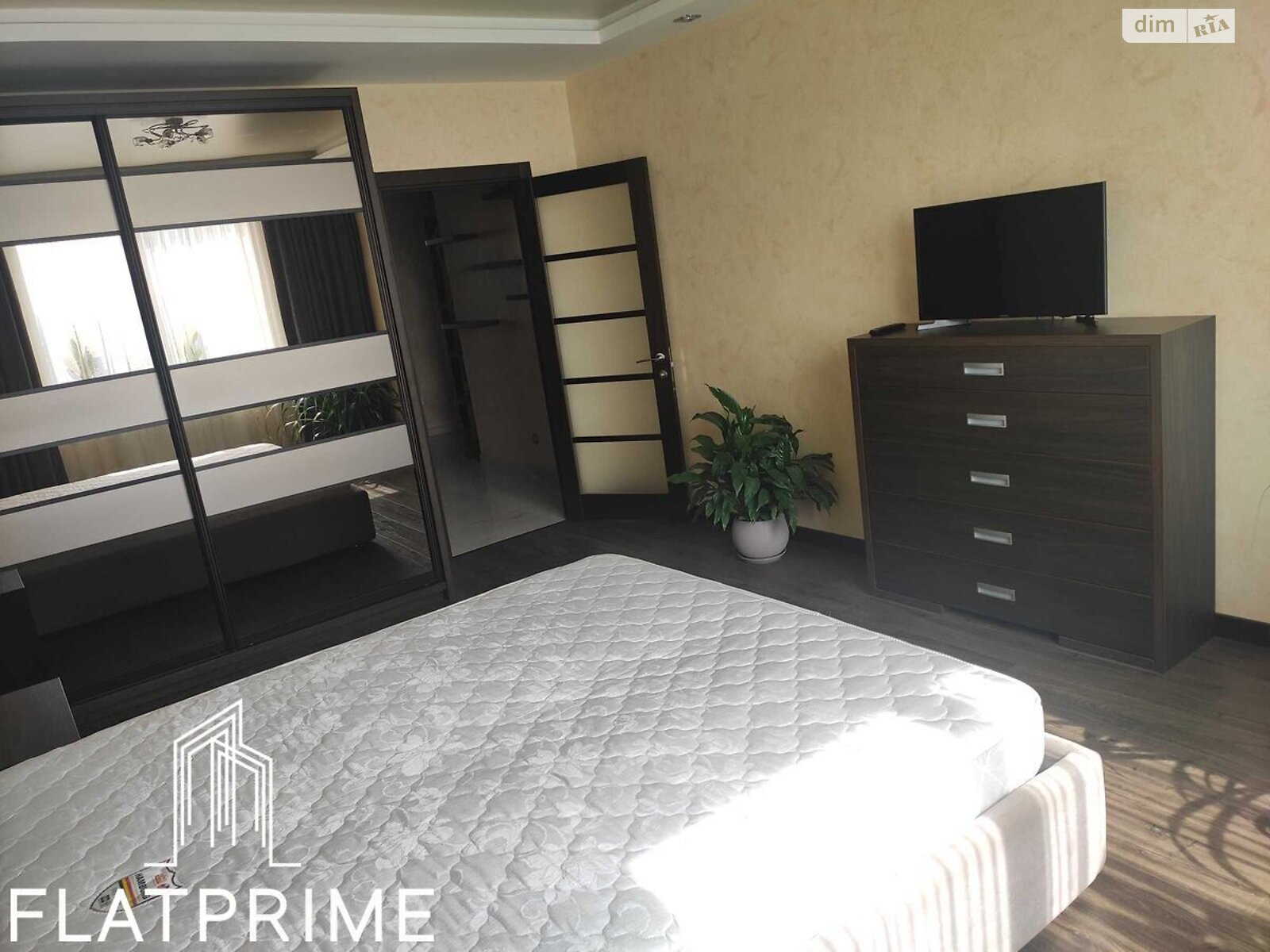 Продаж двокімнатної квартири в Києві, на пров. Коломийський 17/31А, район Голосіїв фото 1 Продаж двокімнатної квартири в Києві, на пров. Коломийський 17/31А, район Голосіїв фото 1