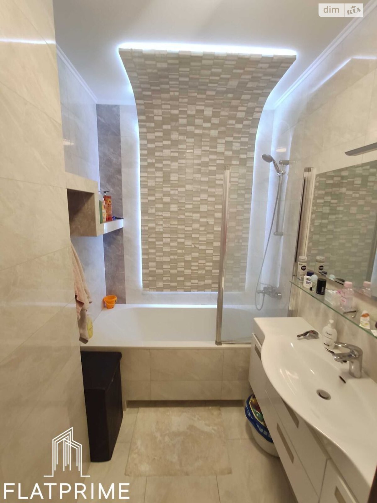 Продаж двокімнатної квартири в Києві, на пров. Коломийський 17/31А, район Голосіїв фото 1 Продаж двокімнатної квартири в Києві, на пров. Коломийський 17/31А, район Голосіїв фото 1
