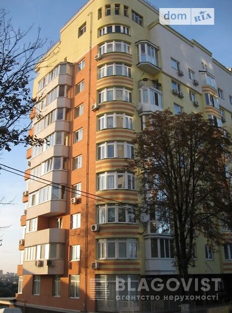 Продажа трехкомнатной квартиры в Киеве, на ул. Козацкая 114, район Голосеев фото 1 Продажа трехкомнатной квартиры в Киеве, на ул. Козацкая 114, район Голосеев фото 1
