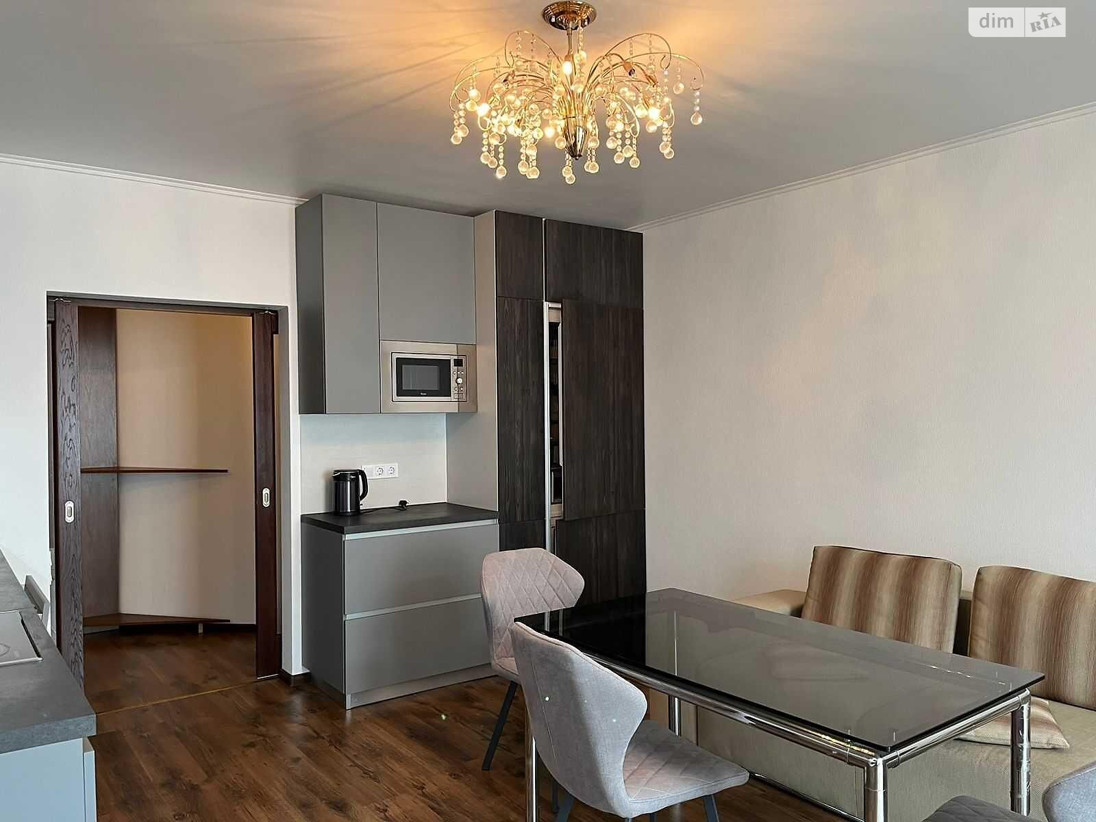 Продажа трехкомнатной квартиры в Киеве, на ул. Юлии Здановской 52А, район Голосеев фото 1 Продажа трехкомнатной квартиры в Киеве, на ул. Юлии Здановской 52А, район Голосеев фото 1