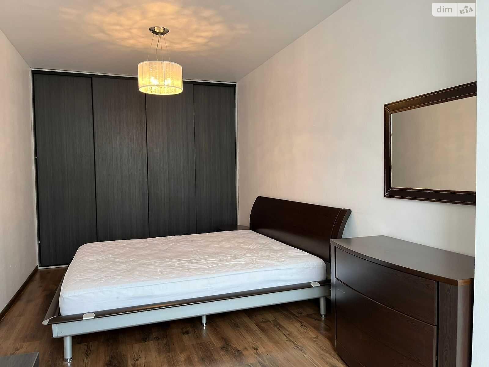 Продажа трехкомнатной квартиры в Киеве, на ул. Юлии Здановской 52А, район Голосеев фото 1 Продажа трехкомнатной квартиры в Киеве, на ул. Юлии Здановской 52А, район Голосеев фото 1