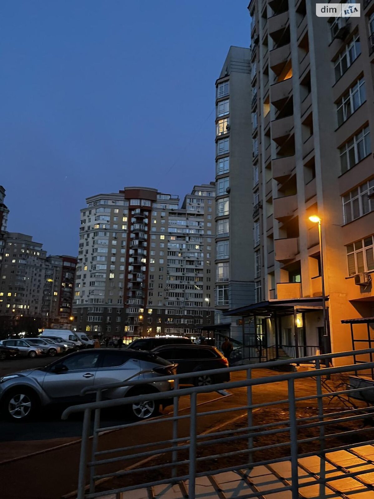 Продажа трехкомнатной квартиры в Киеве, на ул. Юлии Здановской 52А, район Голосеев фото 1 Продажа трехкомнатной квартиры в Киеве, на ул. Юлии Здановской 52А, район Голосеев фото 1