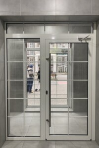 Продажа четырехкомнатной квартиры в Киеве, на ул. Михаила Максимовича 26В, район Голосеев фото 2