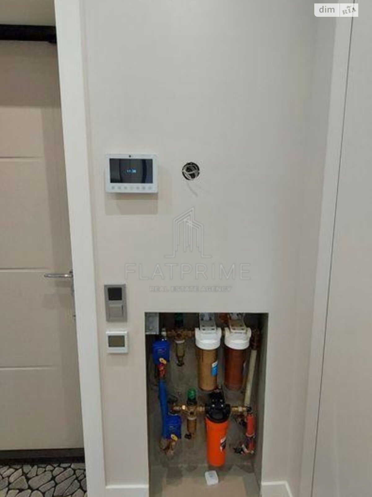 Продаж двокімнатної квартири в Києві, на вул. Михайла Максимовича 3Д, район Голосіїв фото 1 Продаж двокімнатної квартири в Києві, на вул. Михайла Максимовича 3Д, район Голосіїв фото 1