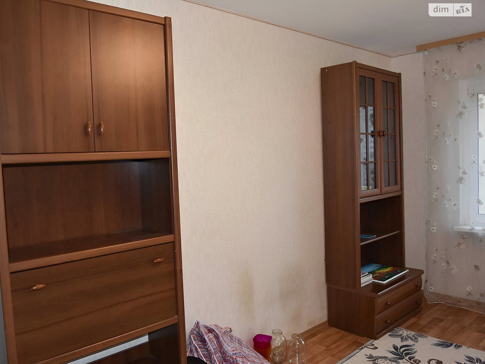 Продаж трикімнатної квартири в Києві, на вул. Михайла Максимовича 9А, район Голосіїв фото 1 Продаж трикімнатної квартири в Києві, на вул. Михайла Максимовича 9А, район Голосіїв фото 1