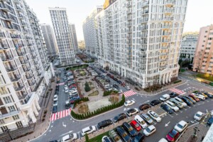 Продажа трехкомнатной квартиры в Киеве, на ул. Михаила Максимовича 28Б, район Голосеев фото 2