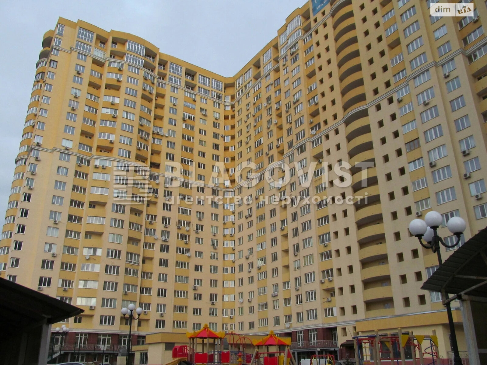 Продаж двокімнатної квартири в Києві, на вул. Михайла Максимовича 3Г, район Голосіїв фото 1 Продаж двокімнатної квартири в Києві, на вул. Михайла Максимовича 3Г, район Голосіїв фото 1