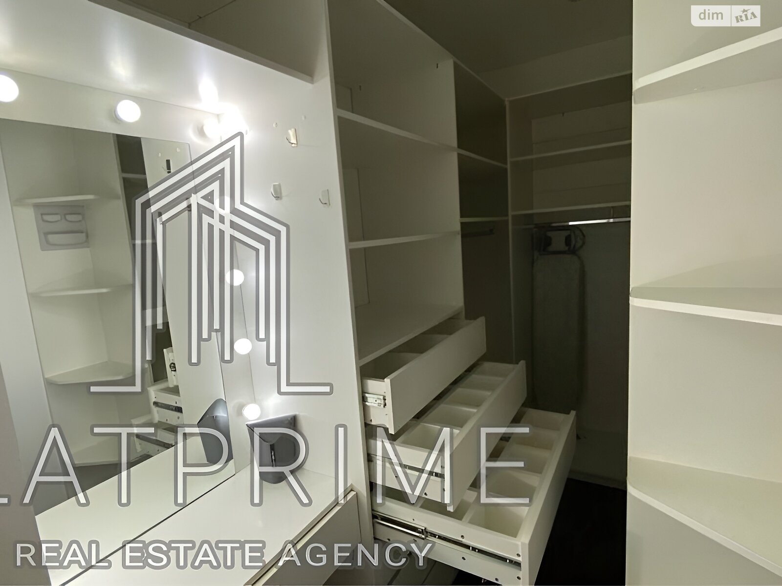 Продажа двухкомнатной квартиры в Киеве, на ул. Михаила Максимовича 3Г, район Голосеев фото 1 Продажа двухкомнатной квартиры в Киеве, на ул. Михаила Максимовича 3Г, район Голосеев фото 1