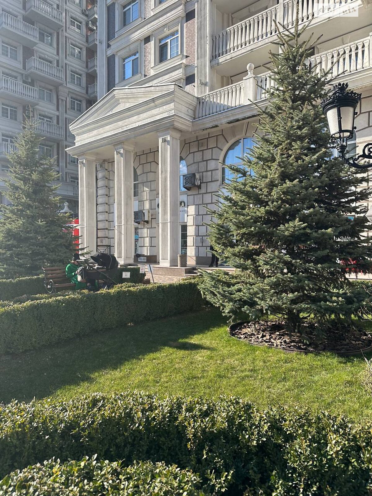 Продажа двухкомнатной квартиры в Киеве, на ул. Михаила Максимовича 24А, район Голосеев фото 1 Продажа двухкомнатной квартиры в Киеве, на ул. Михаила Максимовича 24А, район Голосеев фото 1