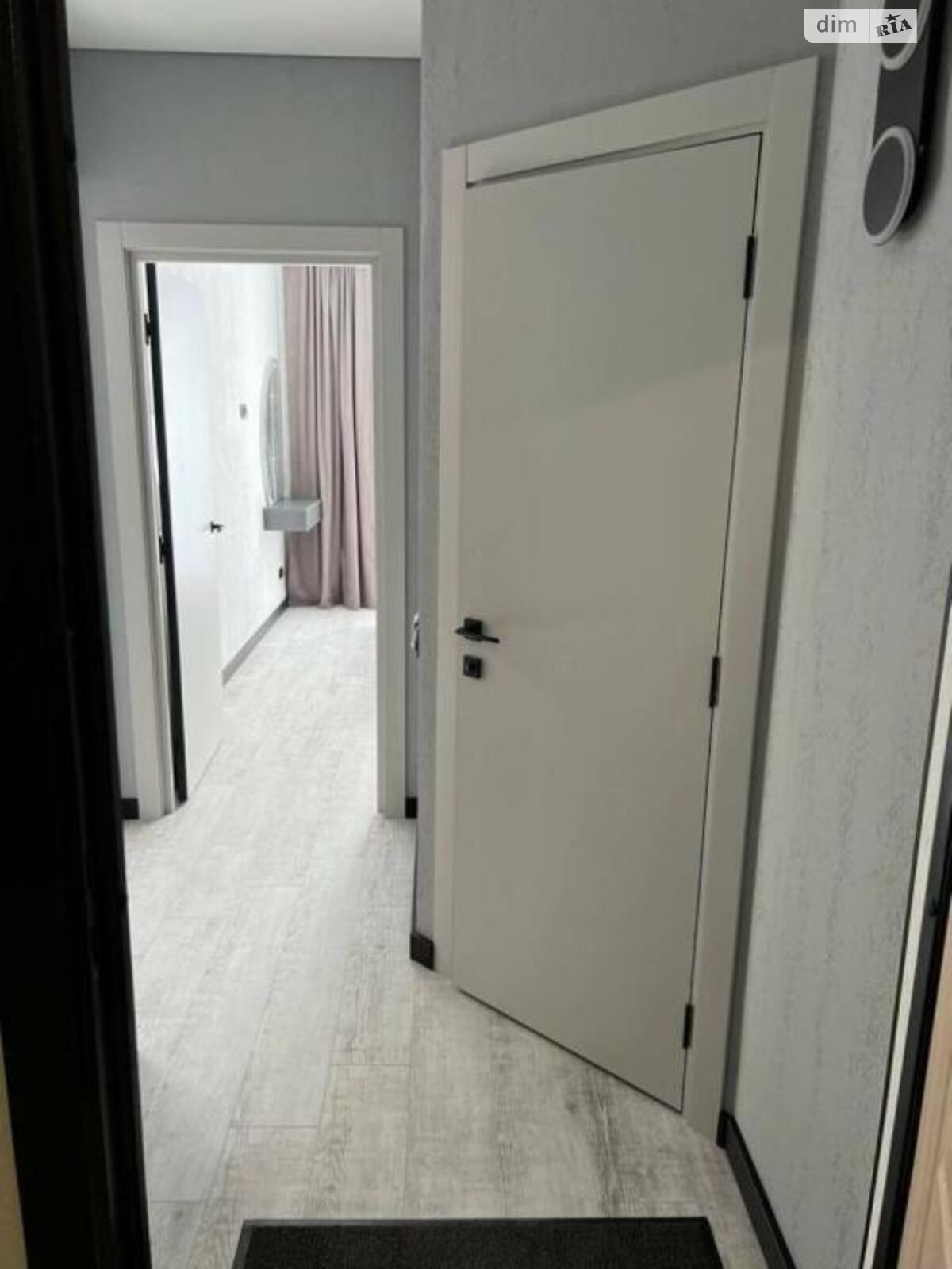 Продажа однокомнатной квартиры в Киеве, на ул. Михаила Максимовича 28Е, район Голосеев фото 1 Продажа однокомнатной квартиры в Киеве, на ул. Михаила Максимовича 28Е, район Голосеев фото 1