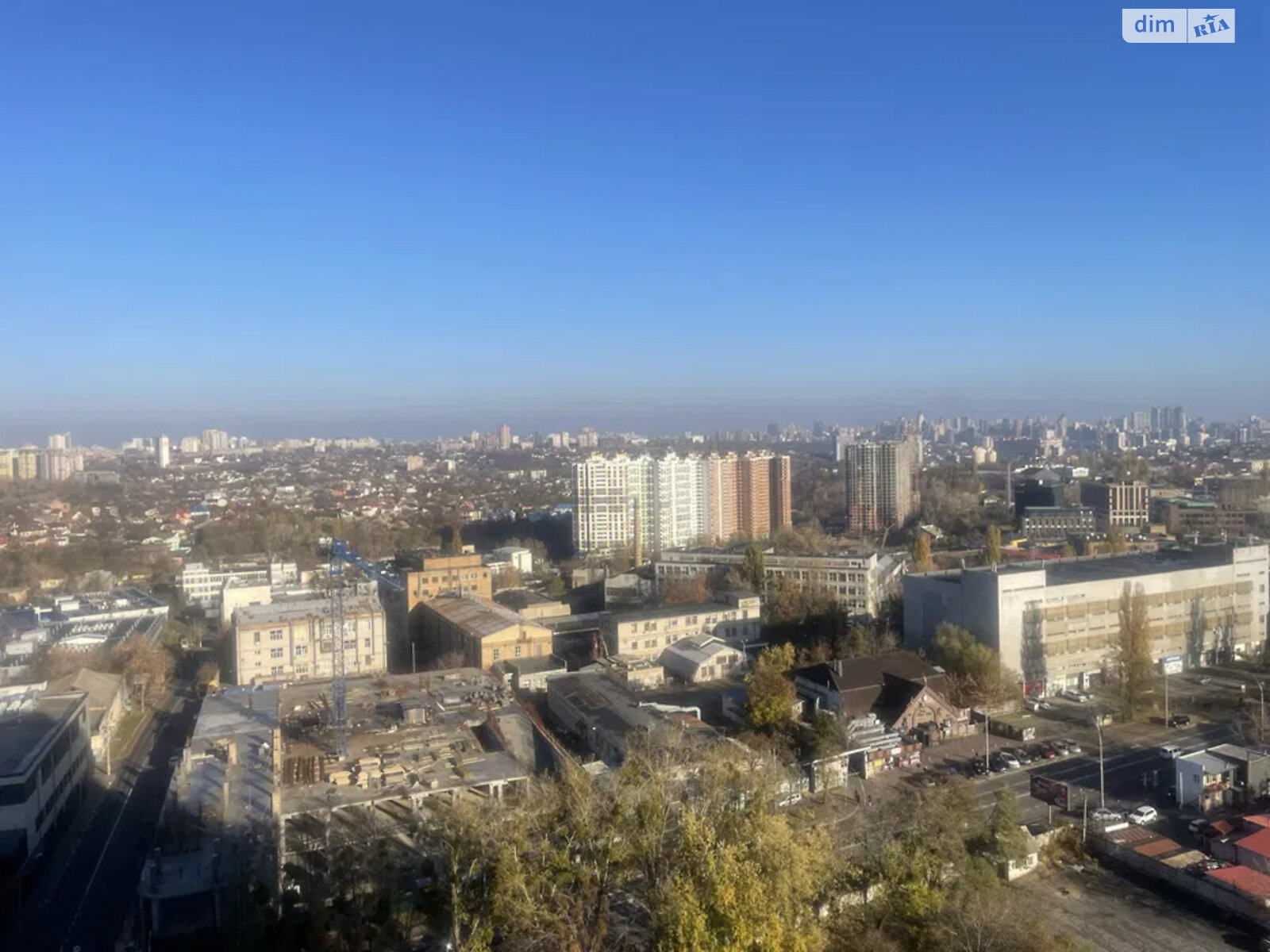 Продажа трехкомнатной квартиры в Киеве, на ул. Михаила Максимовича, район Голосеев фото 1 Продажа трехкомнатной квартиры в Киеве, на ул. Михаила Максимовича, район Голосеев фото 1
