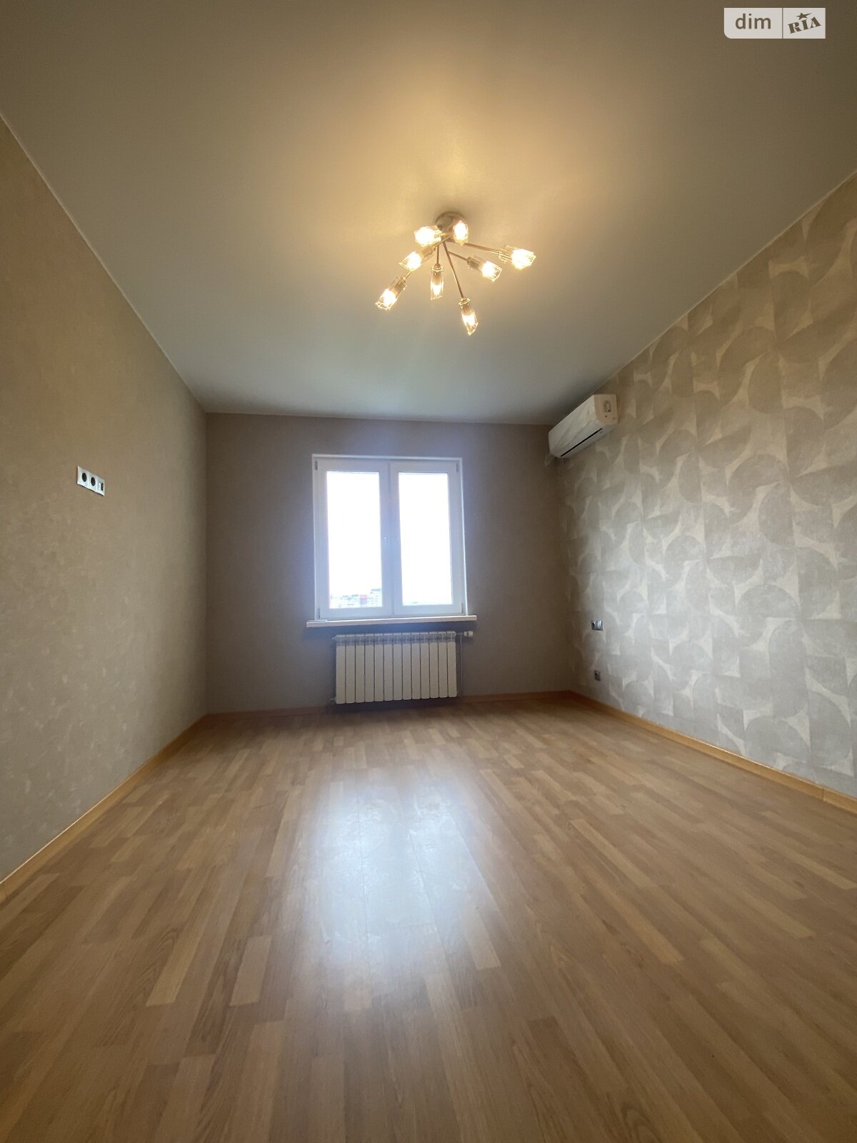 Продаж двокімнатної квартири в Києві, на вул. Михайла Максимовича 9В, район Голосіїв фото 1 Продаж двокімнатної квартири в Києві, на вул. Михайла Максимовича 9В, район Голосіїв фото 1