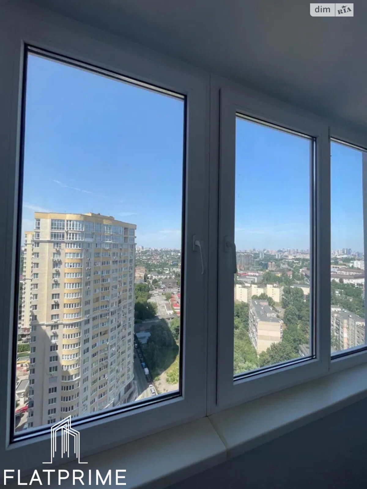 Продаж трикімнатної квартири в Києві, на вул. Михайла Максимовича 3Г, район Голосіїв фото 1 Продаж трикімнатної квартири в Києві, на вул. Михайла Максимовича 3Г, район Голосіїв фото 1